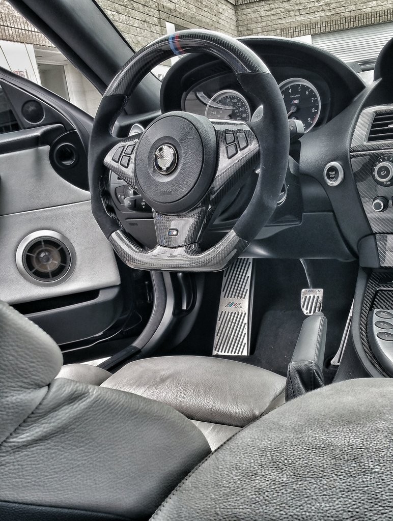 Bmw e60 m steering wheel top